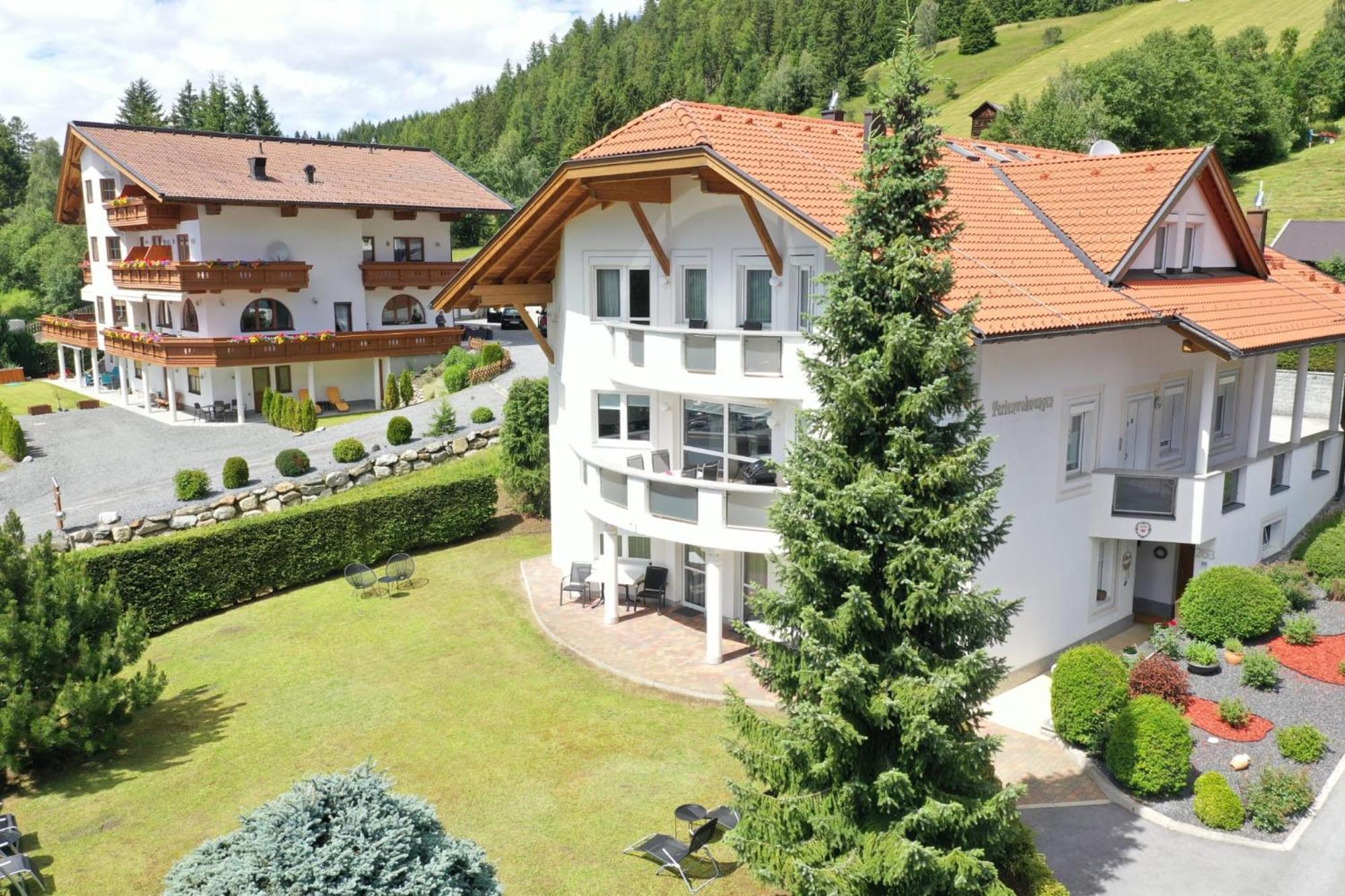 Hotel Romantica Jerzens Exterior photo